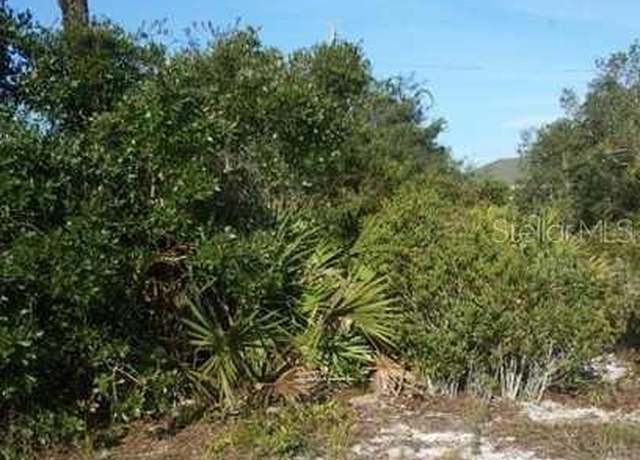 Property at 922 W Aster St, Lake Placid, FL 33852