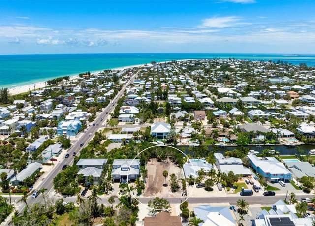 Property at 208 Oak Ave, Anna Maria, FL 34216
