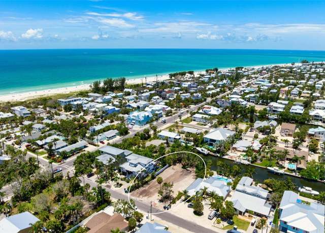 Property at 208 Oak Ave, Anna Maria, FL 34216