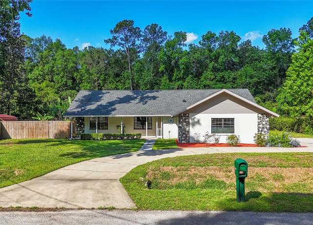 Property at 2406 SE 40th Street Rd, Ocala, FL 34480, 3 beds, 2 baths