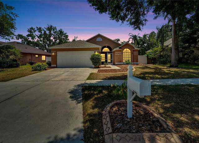 Property at 2745 Buckhorn Preserve Blvd, Valrico, FL 33596, 3 beds, 2 baths