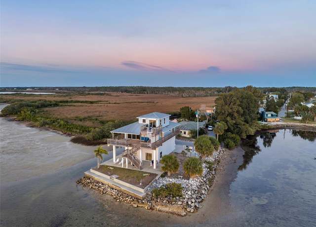 Property at 2417 Sunset Vista Dr, Spring Hill, FL 34607, 3 beds, 3.5 baths