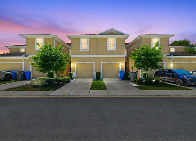 Property at 2234 Lennox Dale Ln, Brandon, FL 33510, 3 beds, 2.5 baths