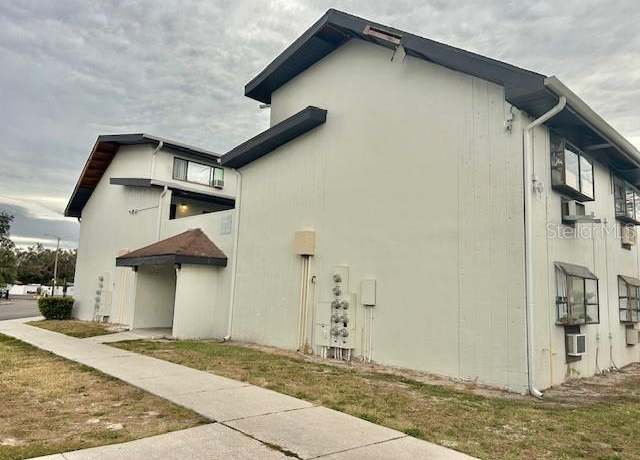 Property at 1254 E 113th Ave Unit C110, Tampa, FL 33612, 1 bath