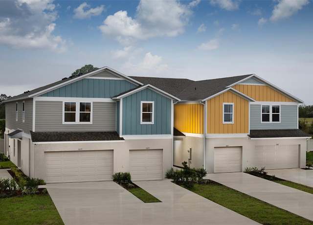 Property at 3856 King Hill Dr, Haines City, FL 33844, 3 beds, 2.5 baths