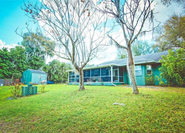 Property at 9795 NE 303rd Ave, Salt Springs, FL 32134, 3 beds, 2 baths