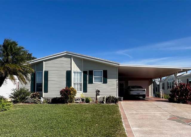 Property at 1296 Skyline Dr, Tavares, FL 32778, 2 beds, 2 baths