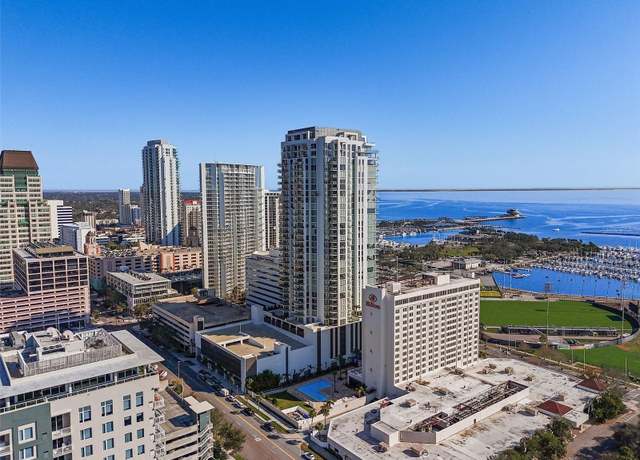 Property at 301 1st St S #2205, St Petersburg, FL 33701, 2 beds, 2.5 baths