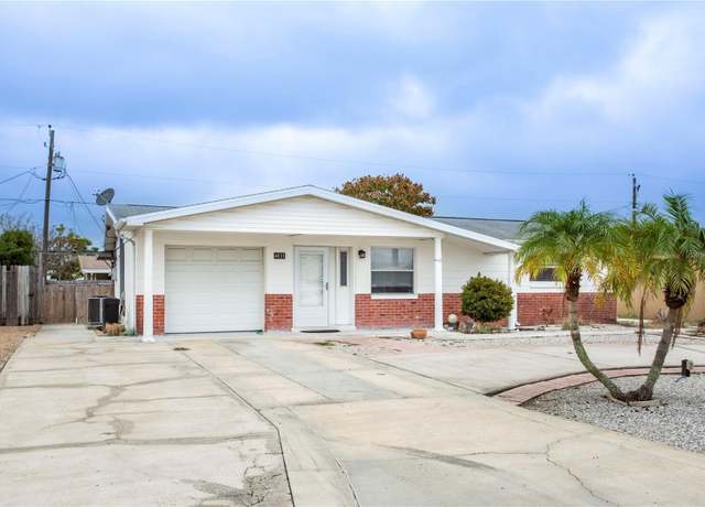 Property at 4031 Chesswood Dr, Holiday, FL 34691, 2 beds, 2 baths