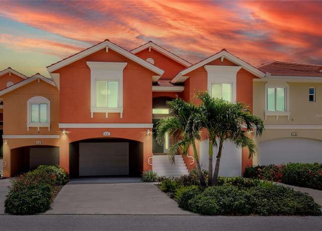 Property at 11 Franklin Ct S Unit C, St Petersburg, FL 33711, 3 beds, 2 baths