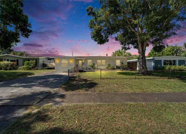 Property at 6554 34th Ave N, St Petersburg, FL 33710, 4 beds, 2 baths
