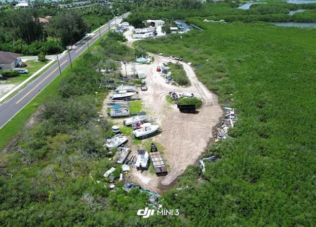 Property at 6817 Bayshore Rd, Palmetto, FL 34221