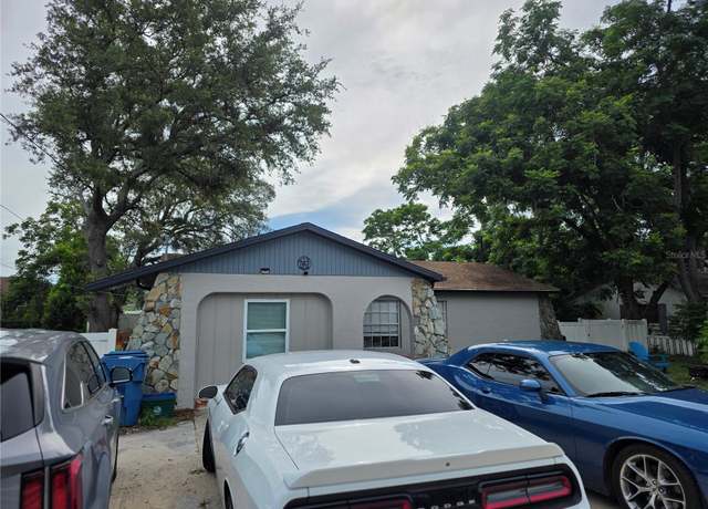 Property at 3037 Magellan Ave, Spring Hill, FL 34608, 4 beds, 2 baths