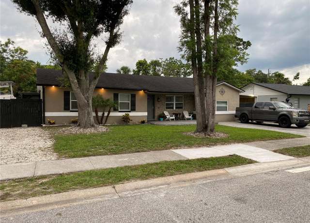 Property at 170 N Fairfax Ave, Winter Springs, FL 32708, 5 beds, 2 baths