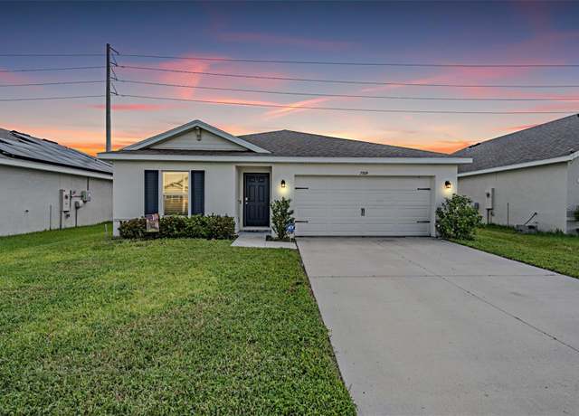 Property at 7864 Broad Pointe Dr, Zephyrhills, FL 33540, 3 beds, 2 baths