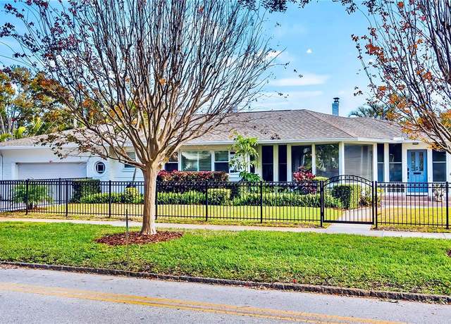 Property at 105 17th Ave NE, St Petersburg, FL 33704, 3 beds, 2 baths