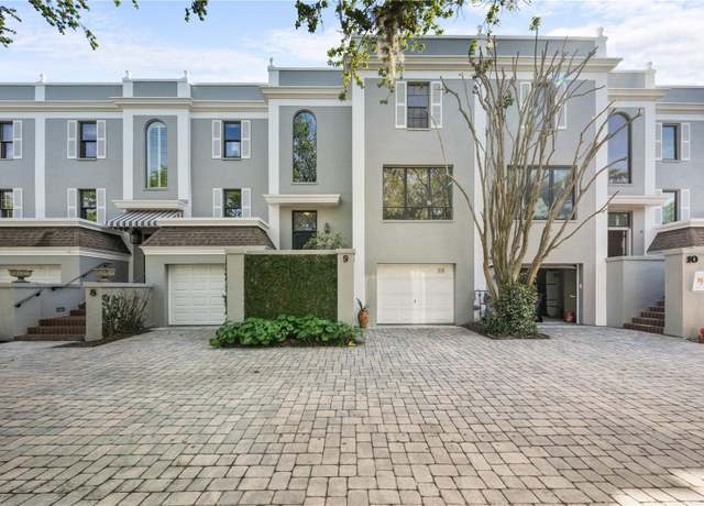 Property at 5010 Bayshore Blvd #9, Tampa, FL 33611, 3 beds, 3.5 baths