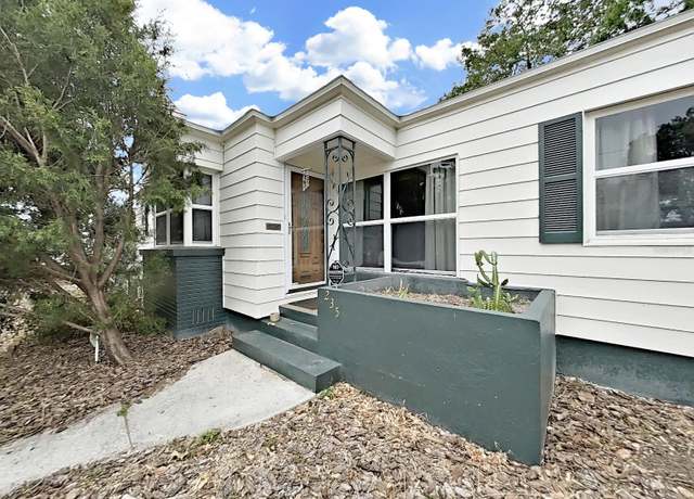 Property at 235 38th St S, St Petersburg, FL 33711, 3 beds, 1 bath