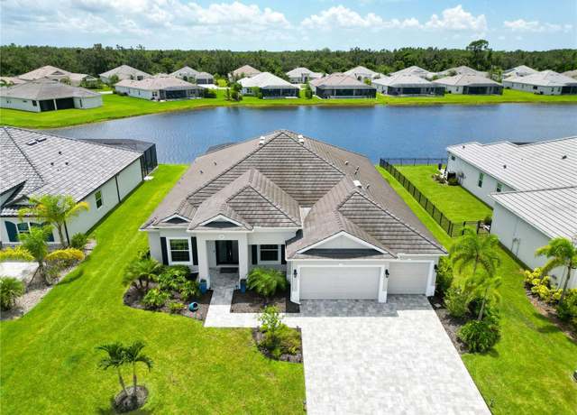 Property at 15909 39th Gln E, Parrish, FL 34219, 4 beds, 3 baths