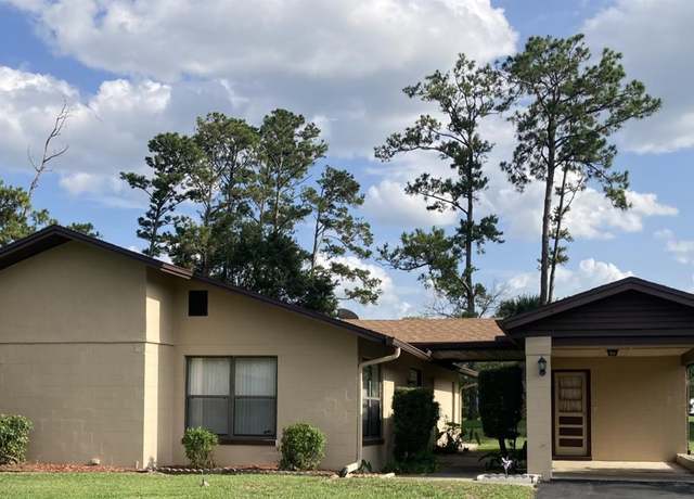 Property at 6 Ferdinand Ln, Palm Coast, FL 32137, 2 beds, 2 baths