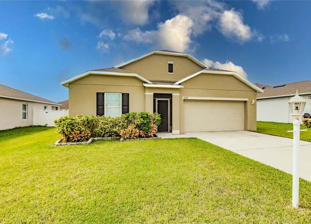 Property at 6048 Forest Ridge Ln, Winter Haven, FL 33881, 4 beds, 2 baths