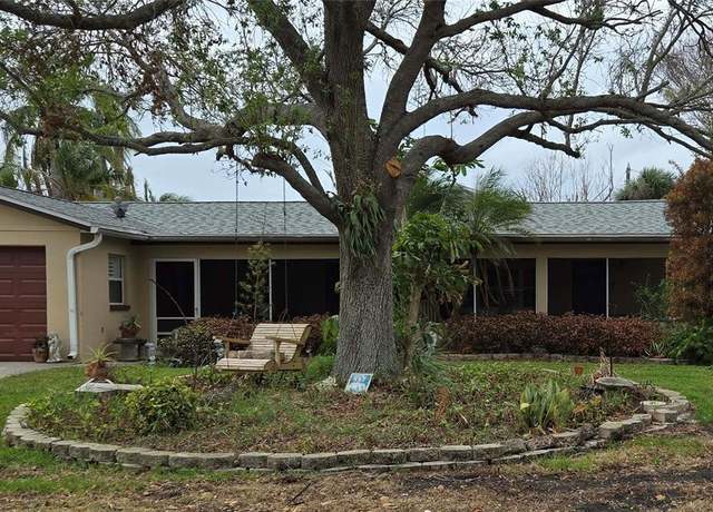 Property at 7054 Hibiscus Ave S, South Pasadena, FL 33707, 6 beds, 4 baths