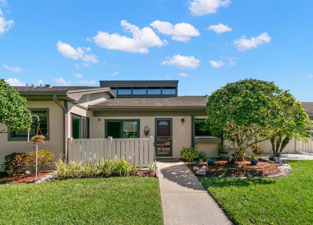 Property at 120 Kay Ct, Oldsmar, FL 34677, 3 beds, 2 baths