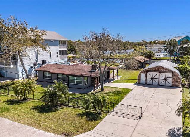 Property at 5560 Frances Ave, New Port Richey, FL 34653, 2 beds, 2 baths