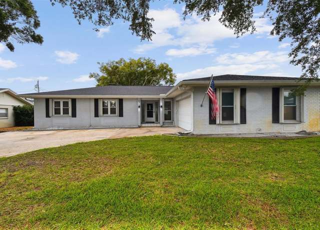 Property at 1675 Eden Ct, Clearwater, FL 33756, 4 beds, 3 baths