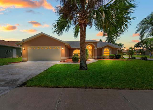 Property at 10228 Yellow Pine Way, Hudson, FL 34667, 4 beds, 2 baths
