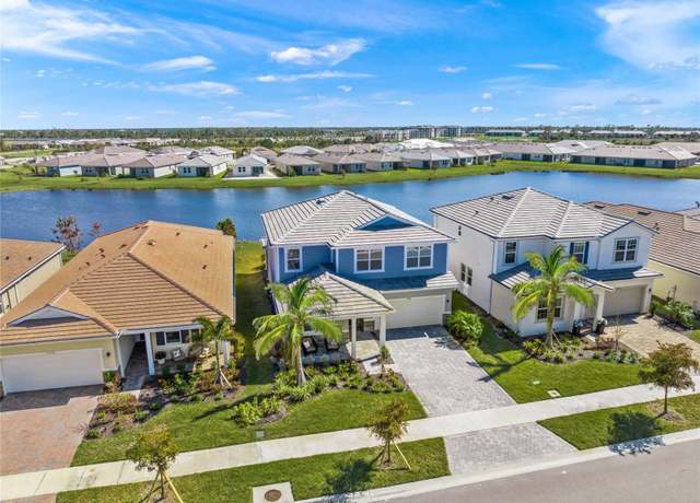 Property at 17966 Grand Prosperity Dr, Venice, FL 34293, 5 beds, 3 baths