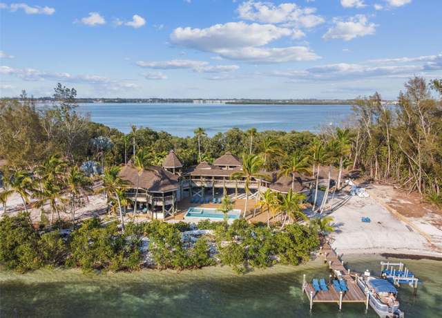 Property at 7147 LA Lenaire Dr, Longboat Key, FL 34228, 5 beds, 5.5 baths