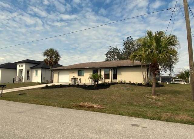 Property at 18938 Ayrshire Cir, Port Charlotte, FL 33948, 2 beds, 2 baths