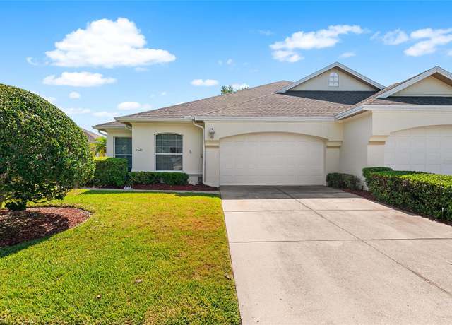Property at 2820 Prestwick Dr, Lakeland, FL 33803, 3 beds, 2.5 baths
