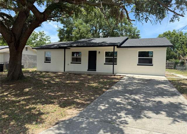 Property at 212 Dorothy St, Auburndale, FL 33823, 3 beds, 2 baths