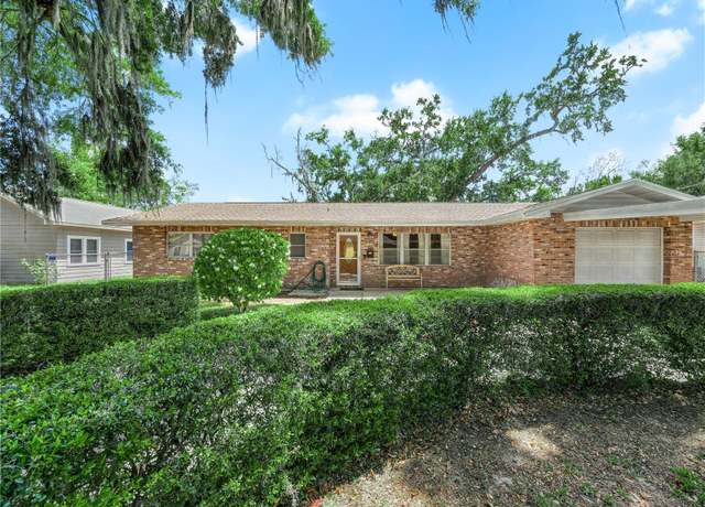 Property at 115 W Lee St, Plant City, FL 33563, 3 beds, 2 baths