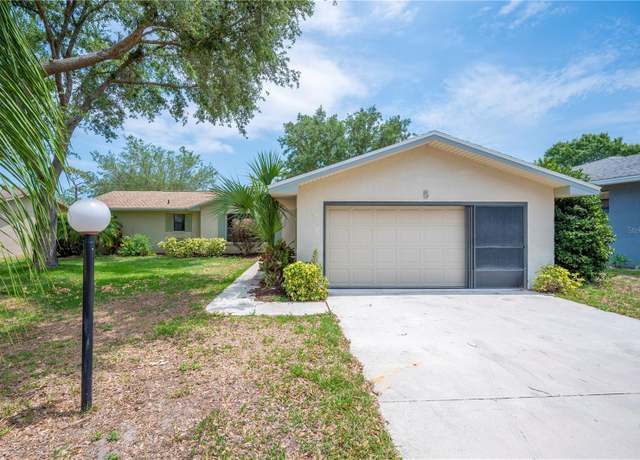 Property at 5 Pine Run, Haines City, FL 33844, 3 beds, 2 baths