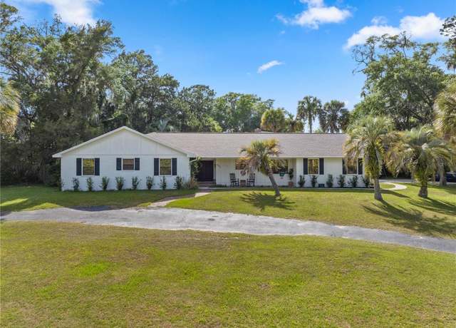 Property at 400 SE 45th Ter, Ocala, FL 34471, 4 beds, 3 baths