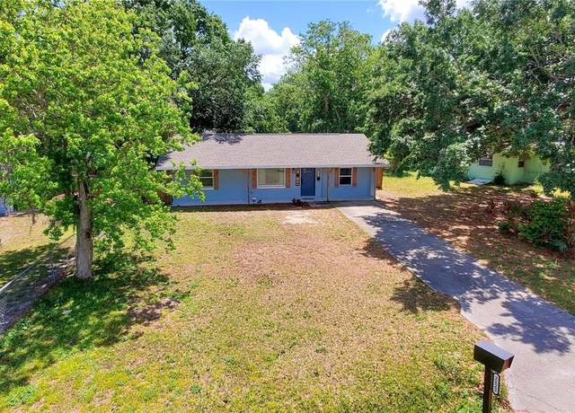 Property at 2122 Lake Blvd, Winter Haven, FL 33881, 3 beds, 1 bath