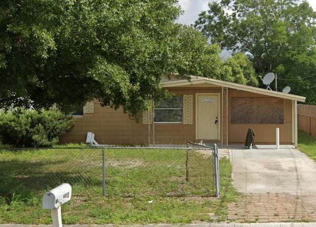 Property at 1912 Avenue P, Fort Pierce, FL 34950, 3 beds, 1 bath