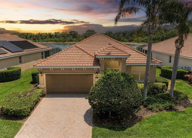 Property at 207 Winding River Trl, Bradenton, FL 34212, 3 beds, 2 baths