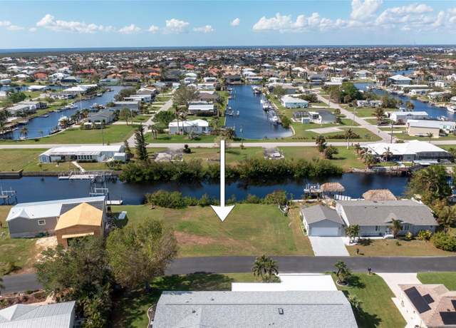 Property at 4421 Pelican Pointe Dr, Punta Gorda, FL 33950