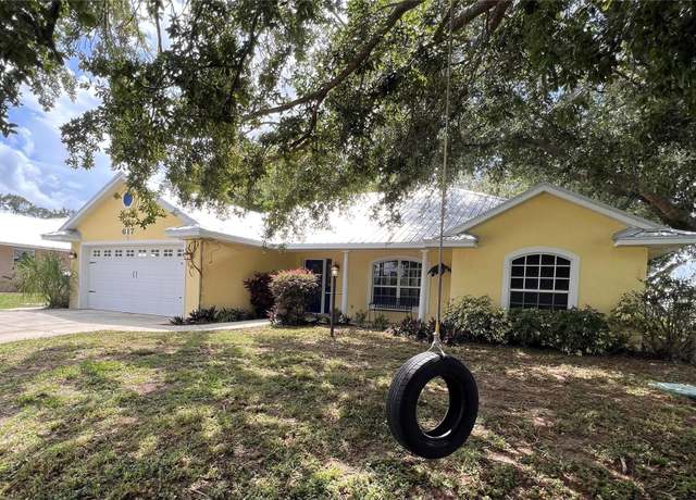 Property at 617 Star Fruit Ave, Lake Placid, FL 33852, 3 beds, 2 baths