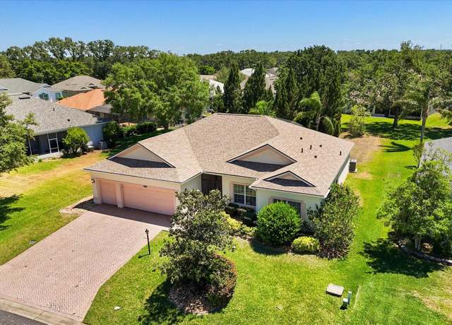 Property at 24104 Peekskill St, Leesburg, FL 34748, 2 beds, 2 baths
