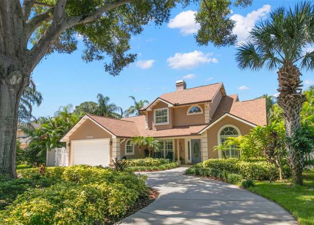 Property at 13598 Park Blvd, Seminole, FL 33776, 3 beds, 2.5 baths
