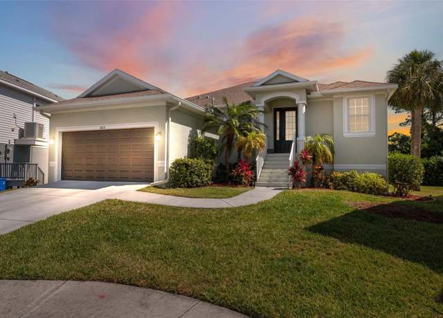 Property at 1005 Mizzen Ct, Tarpon Springs, FL 34689, 3 beds, 2 baths