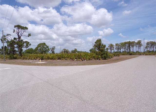 Property at 34 Dorisan Ct, Placida, FL 33946