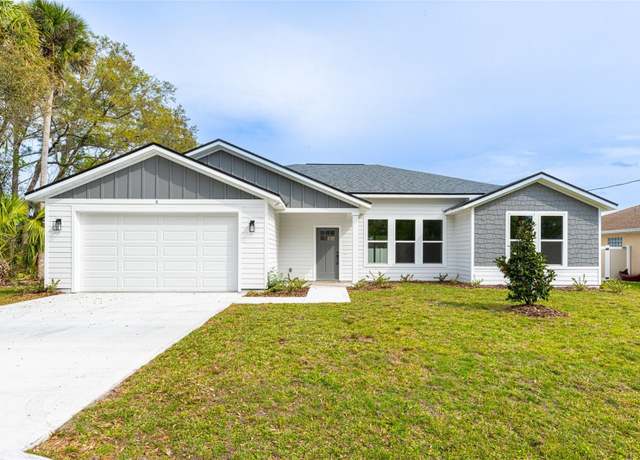Property at 8 Wheeling Ln, Palm Coast, FL 32164, 4 beds, 2.5 baths