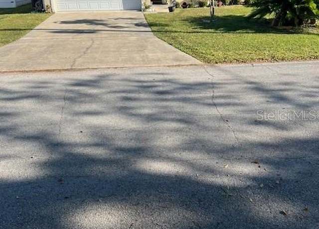 Property at 250 7th St, St Cloud, FL 34769, 3 beds, 2 baths
