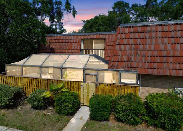 Property at 706 1st Ct, Palm Harbor, FL 34684, 3 beds, 2.5 baths